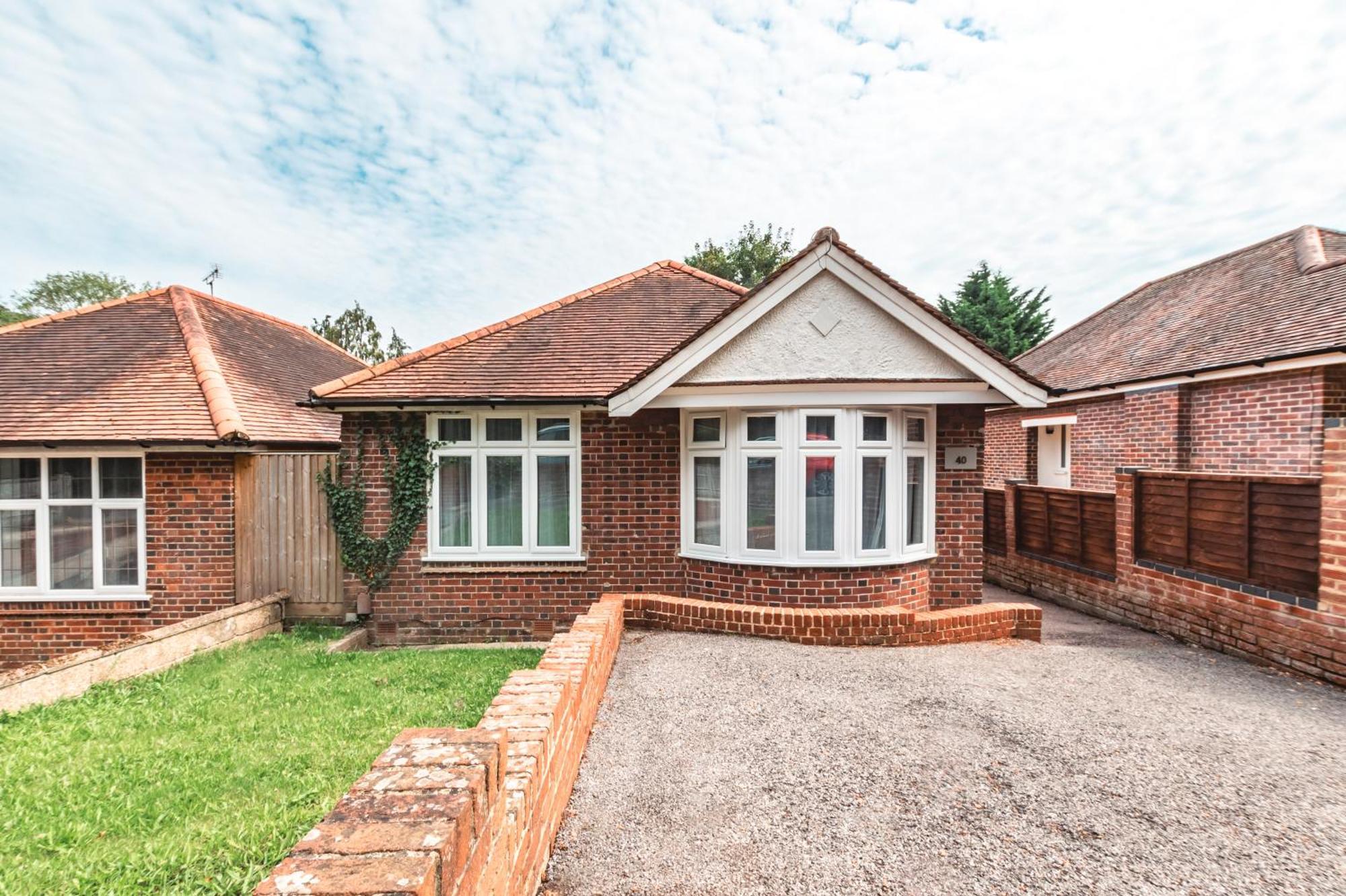 Family Gathering Bungalow Southampton Ngoại thất bức ảnh