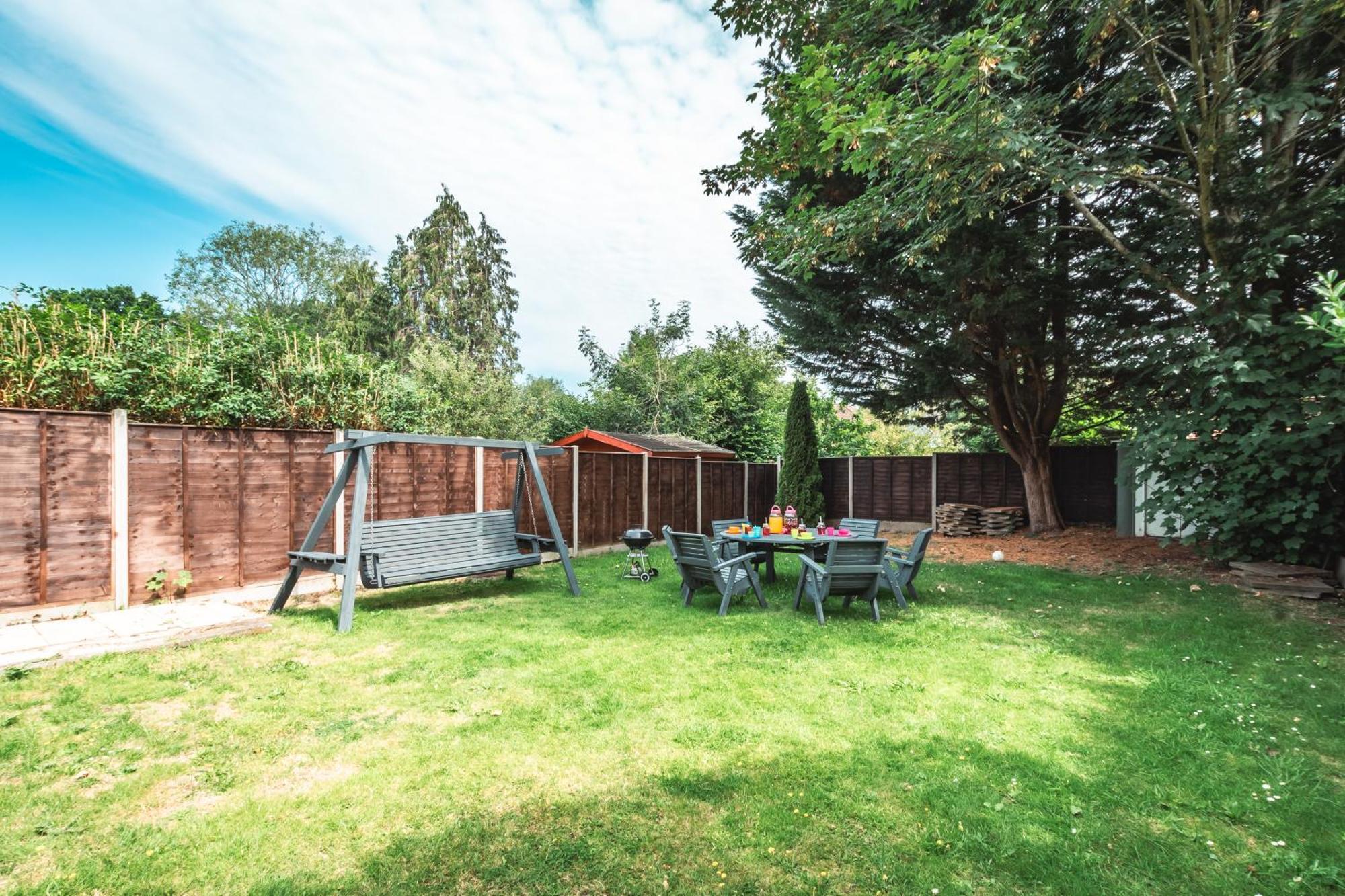 Family Gathering Bungalow Southampton Ngoại thất bức ảnh